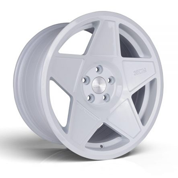 18" 3SDM 0.05 White Alloy Wheels